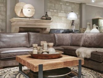 Salontafel Ferro - gemaakt uit 10cm massief gerecycled teak, Hier getoond in de maat 100x100cm