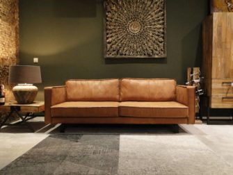 Cognac kleurige bank